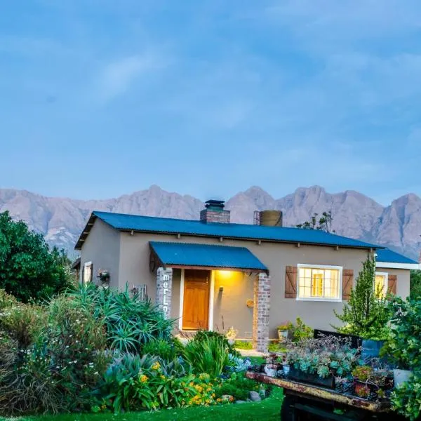 Seven Oaks Vineyard Cottages, hotel em Wolseley