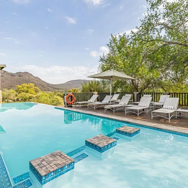 Shepherds Tree Game Reserve, hotel in Pilanesberg