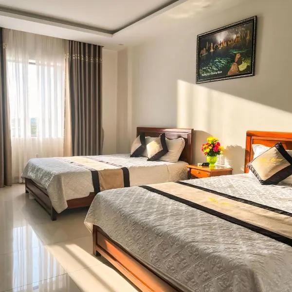 Phu Tien Hotel, hotel in Dong Hoi