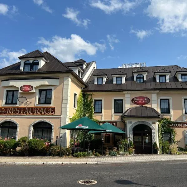 Hotel Bohemia Excellent, hotel in Klášterec nad Ohří