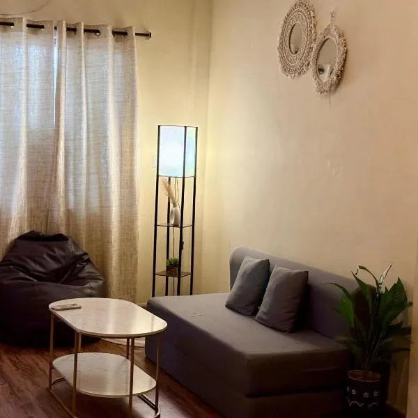 Navkar Homestay - Ground Floor 2BHK near Mahakal, hotel in Ujjain