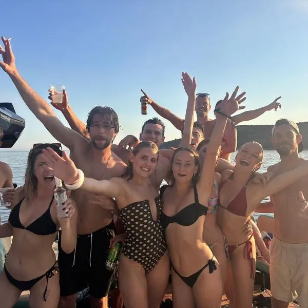 Oasis Hostel, ξενοδοχείο στη Χειμάρρα