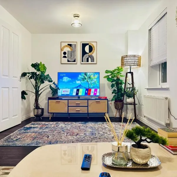 Pet Friendly, 5 mins to City Centre, Sleeps 6, 2 Free Parking, hotel v destinaci Colchester