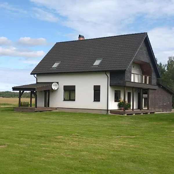 Teoste puhkemaja, hotel v destinaci Naha