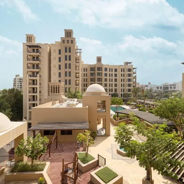 StayMada - Lamtara Near Burj AlArab Beach Access, hotel in Dubai