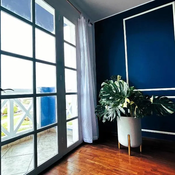 Excelente ubicación, vista al mar, cerca a Costa 21,利馬的飯店