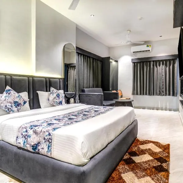 Hotel Royal Ican Sindhubhavan Road, hotell Ahmedabadis