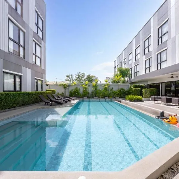 Gate43 Airport Hotel, hotel a Lat Krabang