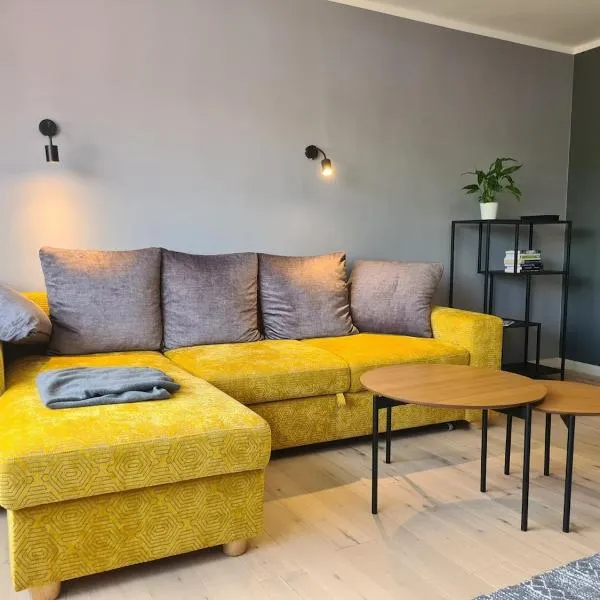 Spacious and quiet 2BR apartment, Hotel in Tartu