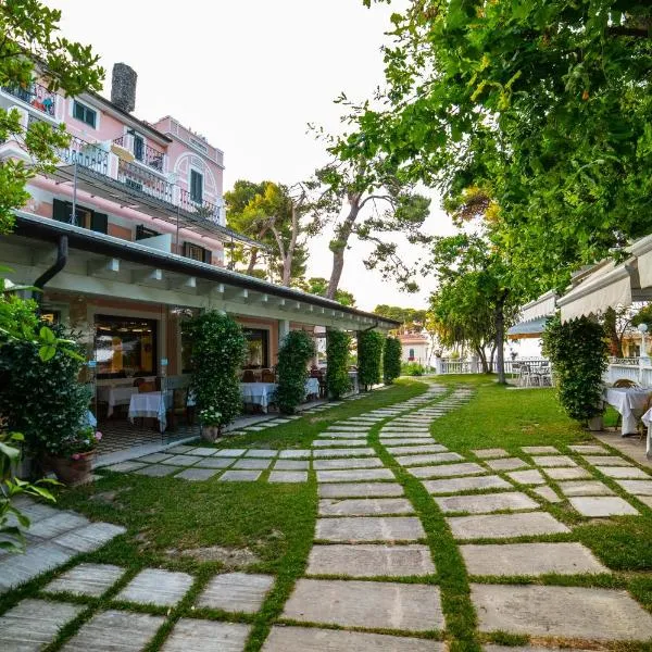 Park Hotel Villa Maria, hotel a San Menaio