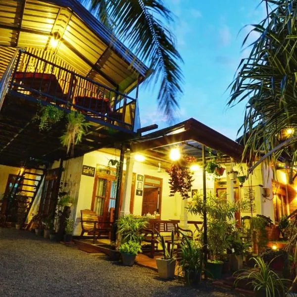 Triangle Home Stay, hotel v Dambulle