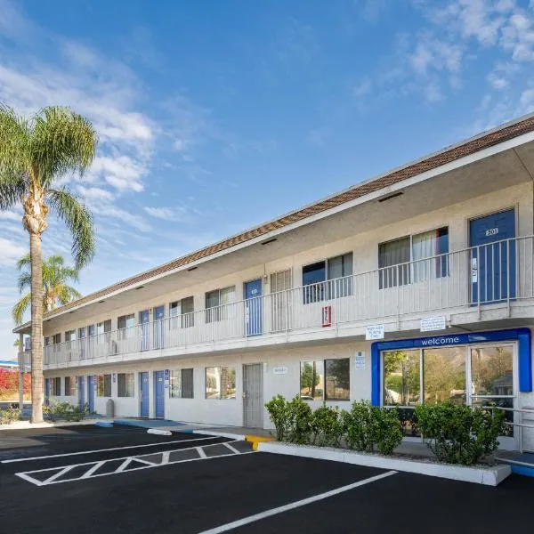 Motel 6 Jurupa Valley CA Riverside West, hotel 