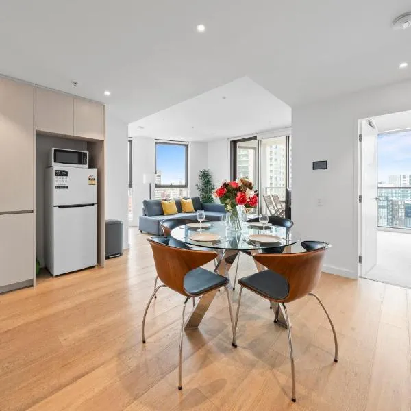 Central 2 Bedroom Condo Haymarket, hotel in Sydney