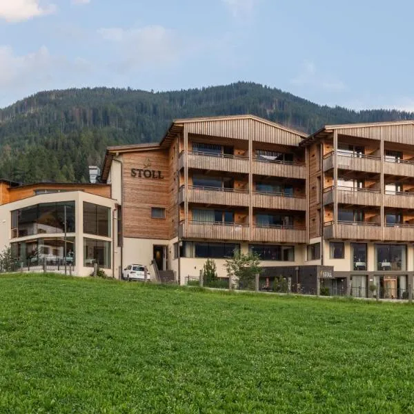 Alpine Nature Hotel Stoll、ヴァッレ・ディ・カジーエスのホテル