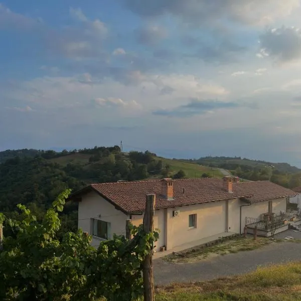 Podere Martina in Altalanga, hotel in Murazzano