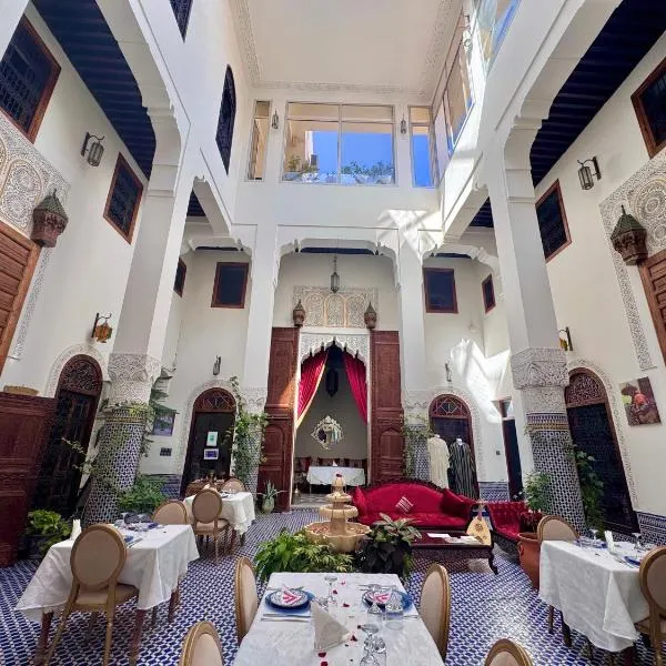 Palais Nazha Fes - Luxury Lodging – hotel w Fezie