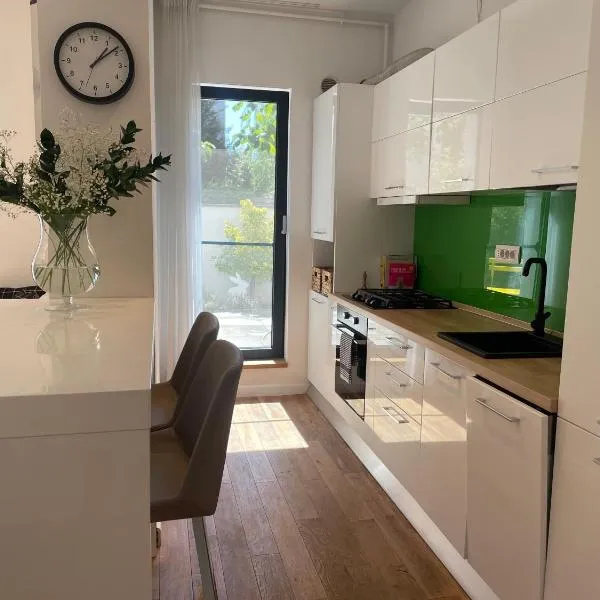 House Garden, ξενοδοχείο στο Βουκουρέστι