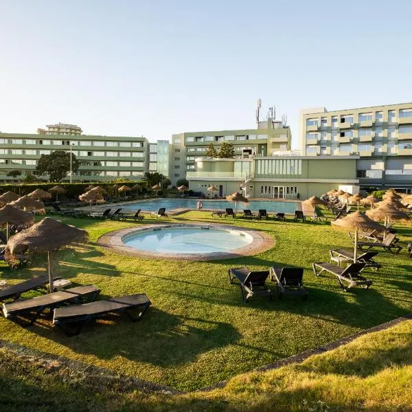Axis Ofir Beach Resort Hotel, ξενοδοχείο στο Εσποσέντε