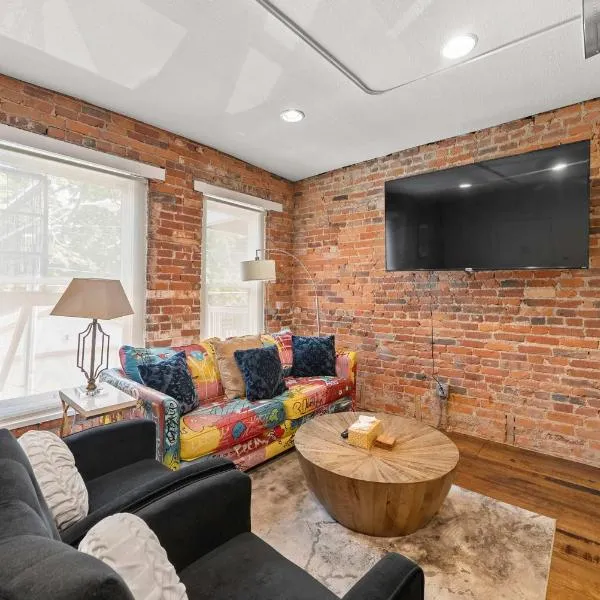 Short North Lounge - Stay for 2, hotell i Columbus