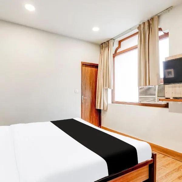Super Collection O Palam Near Railway Station, hotel in New Delhi