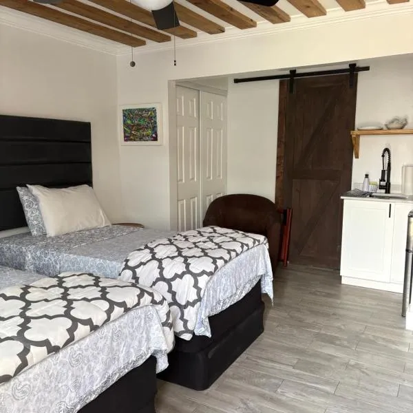 Keese's Cottages by the Ocean, Hotel in Fort Lauderdale