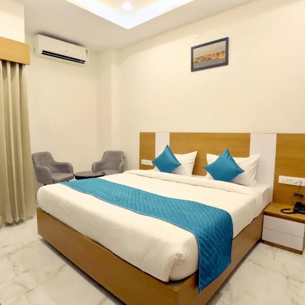 Luxury stay by Pride Dabok - near Udaipur Airport, hotel di Udaipur
