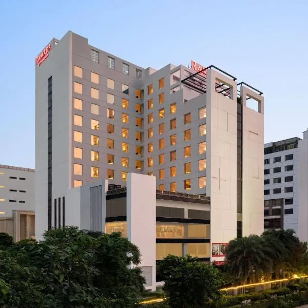 Ramada by Wyndham Ghaziabad Vasundhara, hotell sihtkohas Ghaziabad