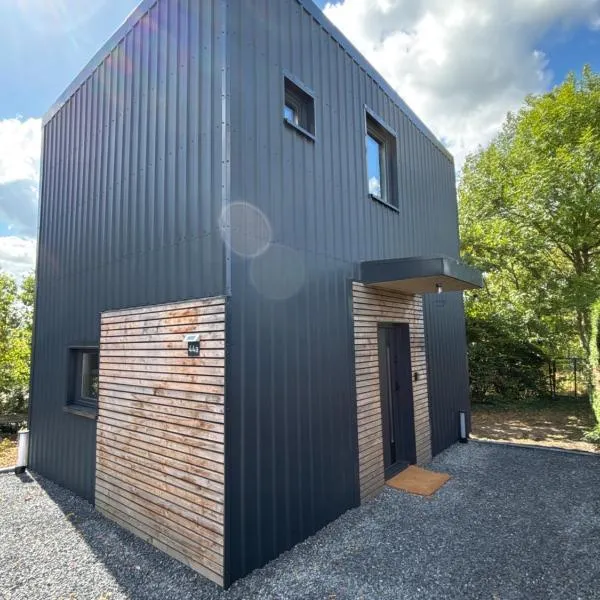 Chalet Ruhrtal Meschede Freienohl mit Parkplatz und Klimaanlage, hotel v destinaci Meschede