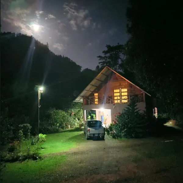 La Yeguada - Forest Point Cabin, hotel in El Quije