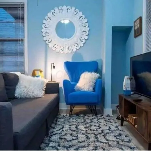 Jungle House Luxury Homes - Columbus Downtown Short North - Near Convention Center & Nationwide Arena - Free Parking - Pet Friendly - Over 5,800 Five Stars, Hotel in Columbus