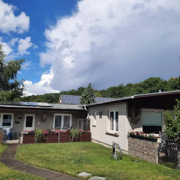 Bungalow Mika und Lizzy, hotel v destinaci Ostseebad Koserow