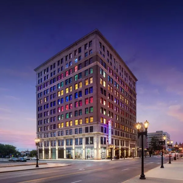 Angad Arts Hotel St Louis, Tapestry Collection by Hilton, ξενοδοχείο σε Saint Louis