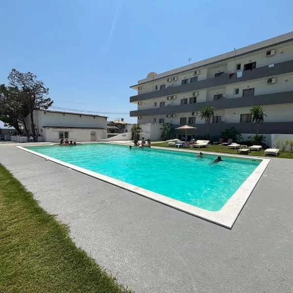 Sunrise、イプソスのホテル