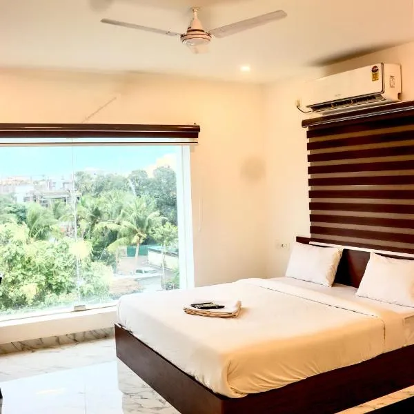 Hotel Rhythms Chennai near TradeCentre,Miot,DLF,L&T, Hotel in Jāmb