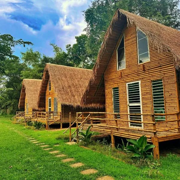 Bamboora Sanctuary Battambang, hotel v destinaci Battambang
