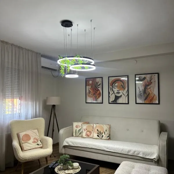 Apartman Una、レスコヴァツのホテル