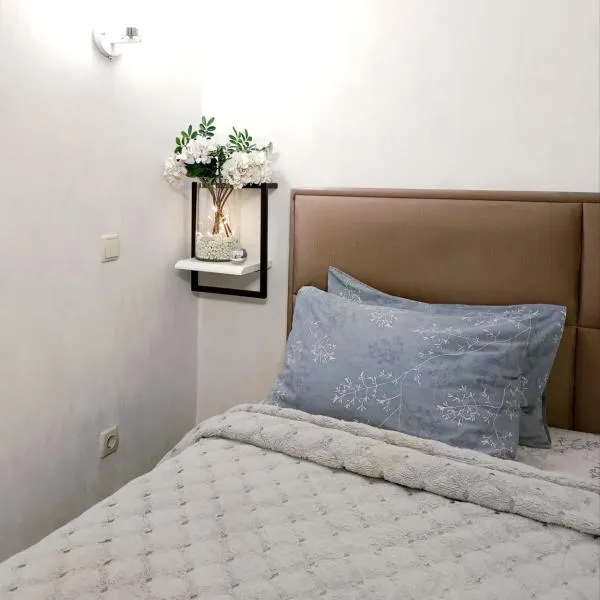 1 к простора квартира Сіті центр 2 поверх вікна на парк, hotel in Mykolaiv