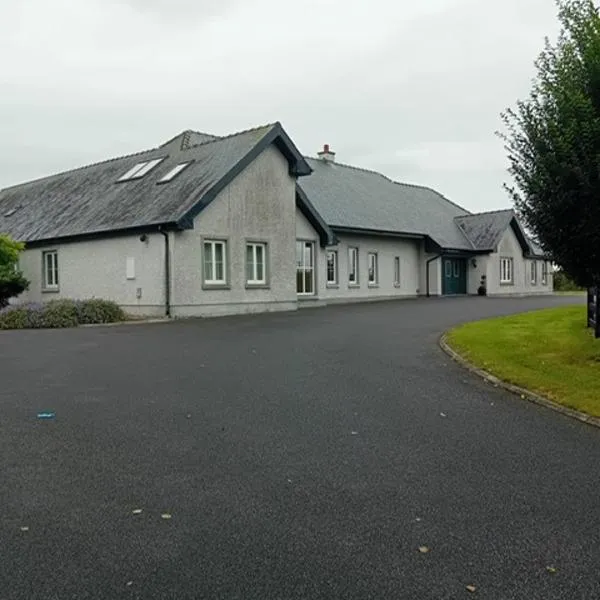 Barna Liaga House, ξενοδοχείο σε Τουλλαμόρ