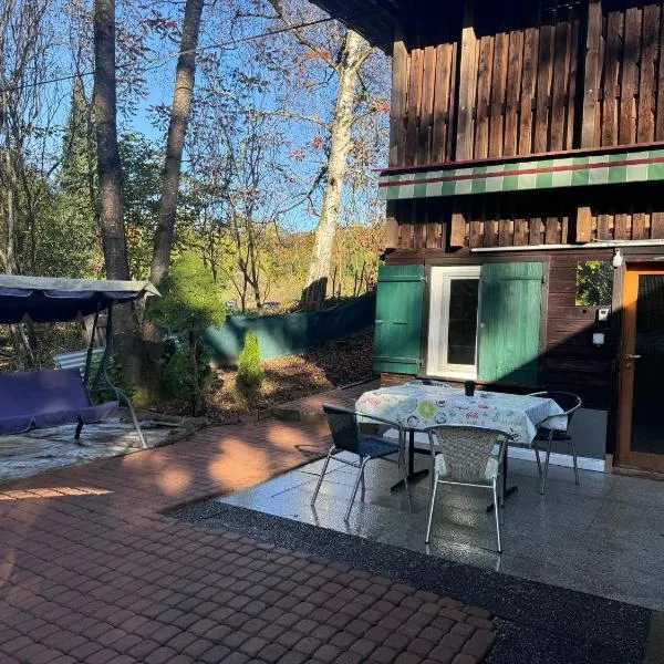 Holiday Cottage by the River - Thörishaus Bern, hotel in Thörishaus