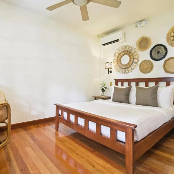 The Strand Boutique Resort, hotel in Boracay