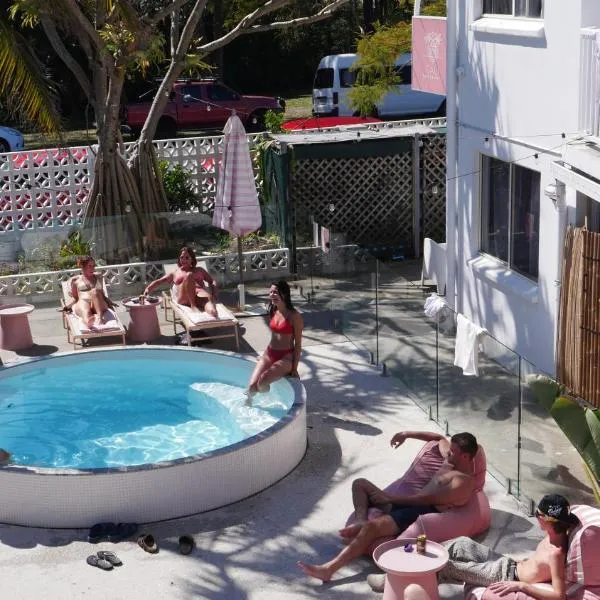 CALI Backpackers, hotel a Caloundra