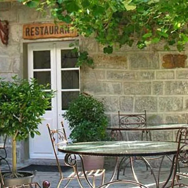 Hotel Monte d'Oro, hotel Vizzavonában