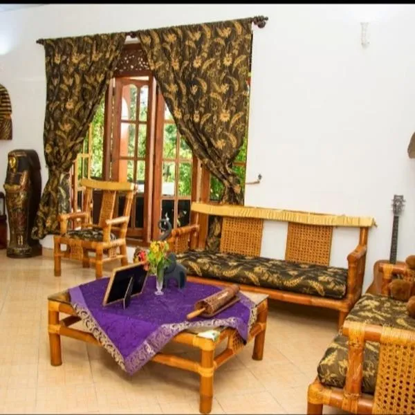 The Kingston Court, hotelli kohteessa Kandy