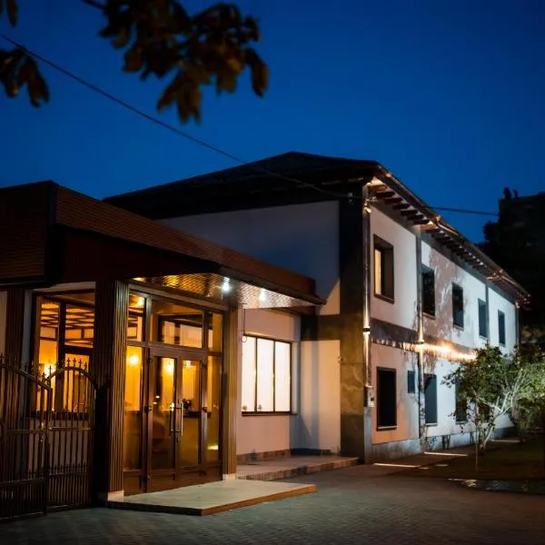 BAVA Hotel, hotel in Tecuci