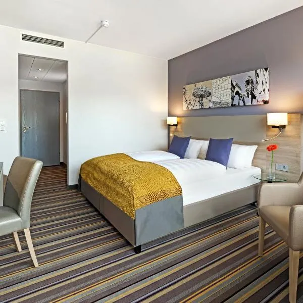 Leonardo Hotel Munich City North, hotel in Munich
