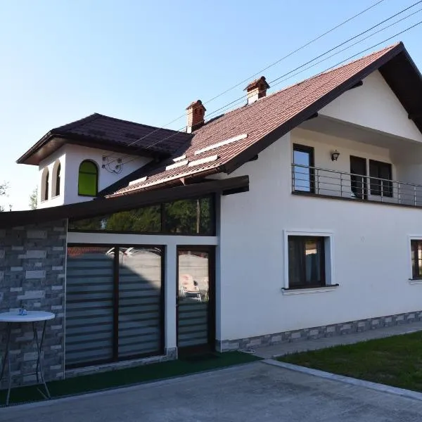 Luxury Home, hôtel à Cîmpulung