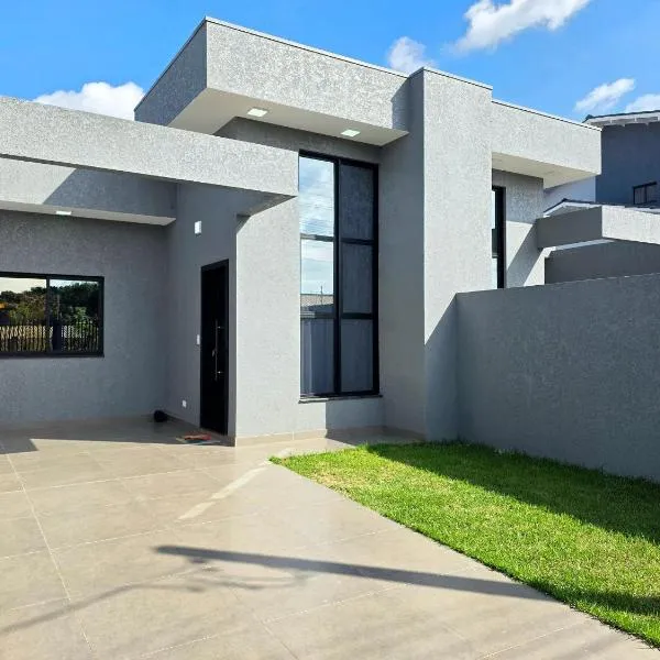 Casa novíssima 10 min das Cataratas 2 quartos, hotel v destinaci Foz do Iguaçu