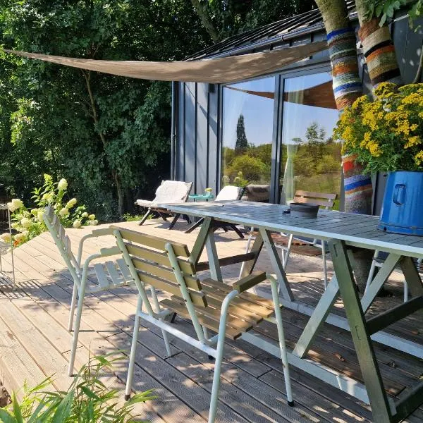 Meadowhouse, отель в городе Модра