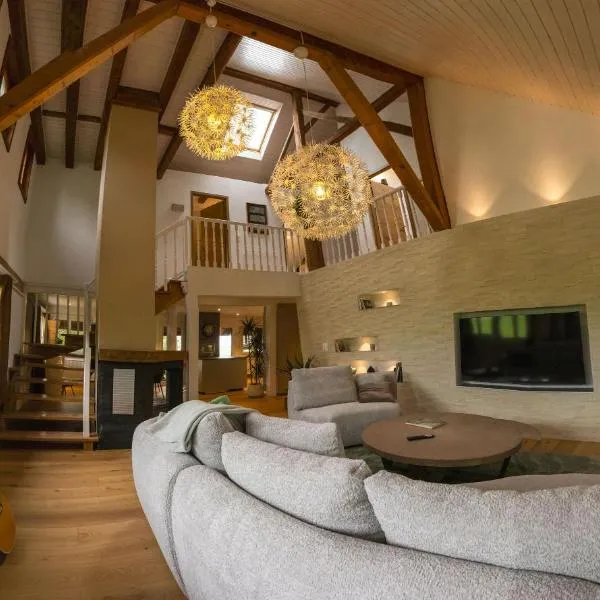 Villa Serena Appartement duplex de 170m2, hotel in Villars-sur-Marly