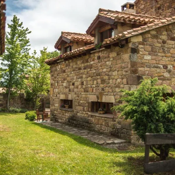 Casavieja Rural, hotel in Abiada
